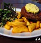 Famous steak and chips meal;