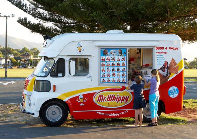 mr-whippy-ice-cream-party-planning-management-services