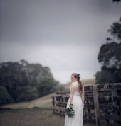 Wedding photos of the bride in Cornwall Park Auckland