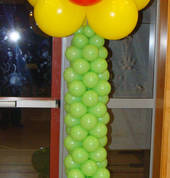 Floral balloon column