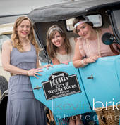 Best way to see Art Deco Napier with Hooters Car Hire