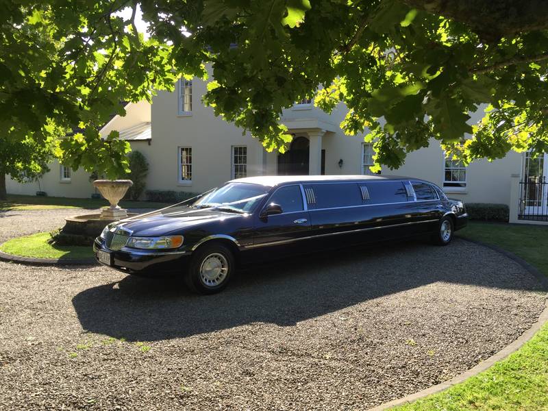 Regal Limousines Ltd Limousine Hire Companies PartiesAndCelebrations