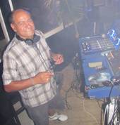 Dj Bob Dj-ing at a club