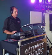 Dj Bob at a wedding in Tauranga
