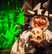 Hosting Hamlet throughout the business 2